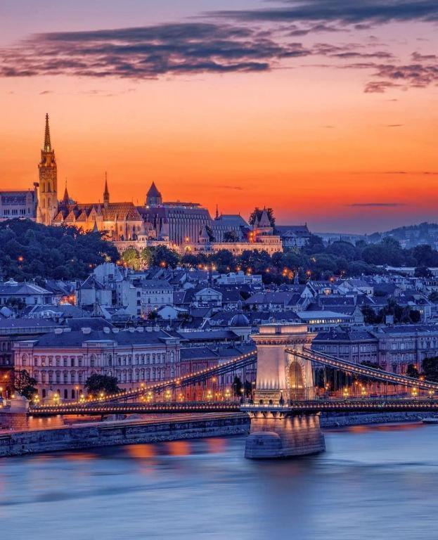 Apartment Premium By The Danube With Ac *
